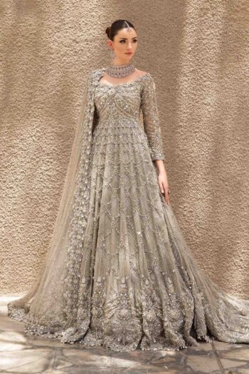 3 Piece Embroidered Lawn Suit