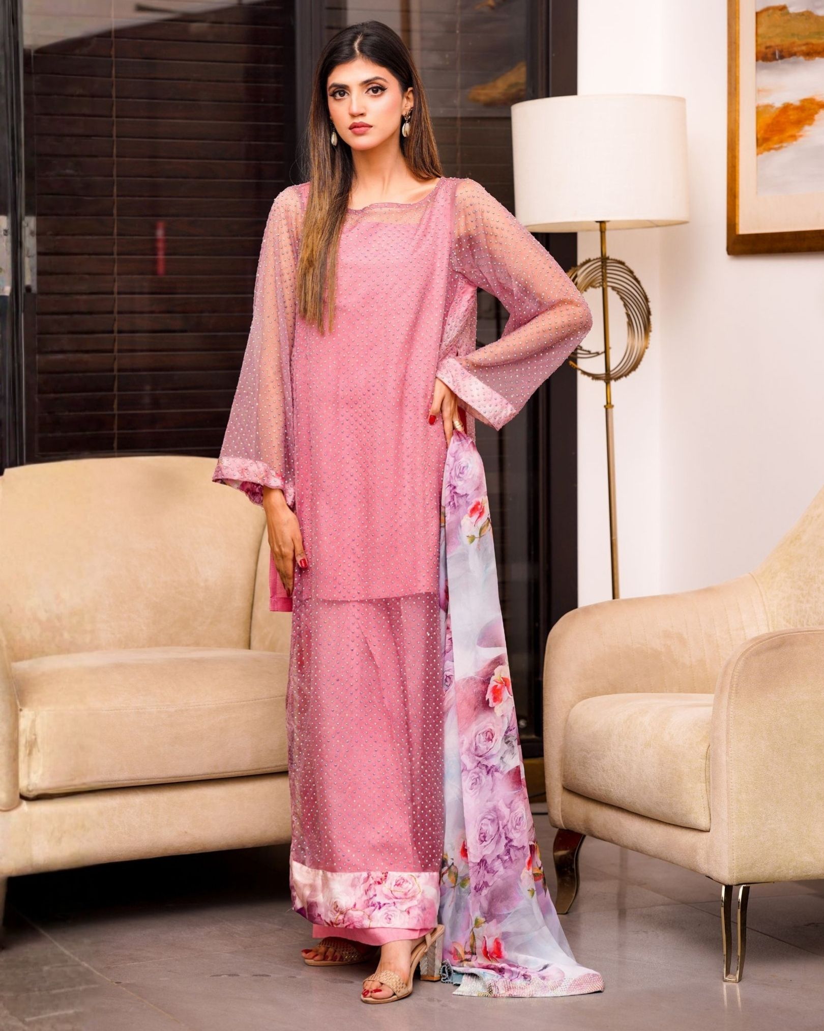 Festive Pret Petal Whisper Pink 2