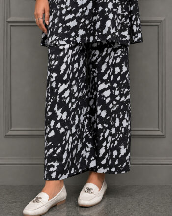 Onyx Black White Grip Pants